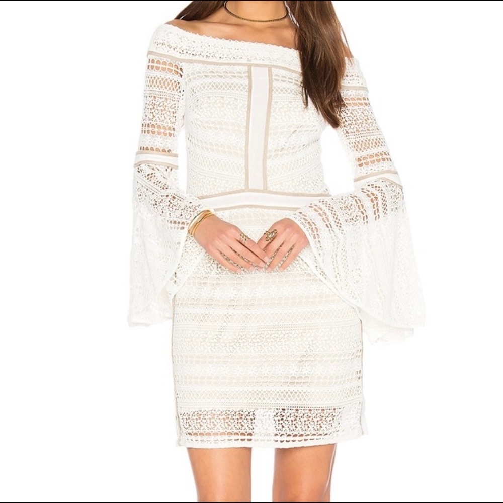 L’ATISTE by Amy White Nude Eyelet Mini Bell Sleeve